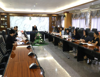 รองอธิการบดี มรภ.หมู่บ้านจอมบึง เป็นประธานประชุมพิจารณา (ร่าง) รายงานโครงร่างองค์กร MCRU QA ปีการศึกษา 2568 มุ่งยกระดับคุณภาพการบริหารจัดการองค์กร