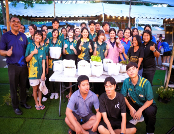 คณะวิทยาศาสตร์และเทคโนโลยี มรภ.หมู่บ้านจอมบึง จัด Workshop ถ่ายทอดเทคโนโลยีการผลิตดินผสมถ่านชีวภาพและการปลูกผักสลัด ในงานเกษตรแฟร์จอมบึง 2569