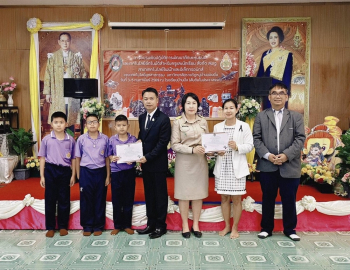 คณะเทคโนโลยีอุตสาหกรรม ร่วมกับ สพป.ราชบุรี เขต 1 และเครือข่ายสถานศึกษาในจังหวัดราชบุรี จำนวน 13 แห่ง จัดค่าย STEM Robotics พัฒนาทักษะครู–นักเรียน สู่โรงเรียนนำร่องวิทยากรหุ่นยนต์