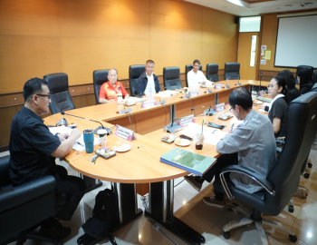 มหาวิทยาลัยราชภัฏหมู่บ้านจอมบึง จัดประชุมคณะกรรมการมูลนิธิ 100 ปี การฝึกหัดครูไทย : หลวงพ่อวัดปากน้ำ : สถาบันราชภัฏหมู่บ้านจอมบึง ครั้งที่ 1/2569