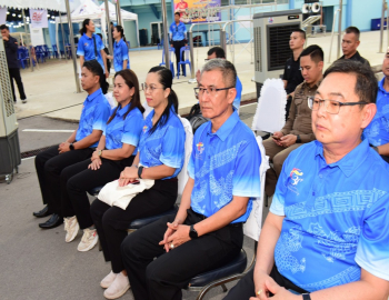 รองอธิการบดี มรภ.หมู่บ้านจอมบึง ร่วมพิธีเปิดการแข่งขันกรีฑาสูงอายุชิงชนะเลิศประเทศไทย ครั้งที่ 30 “เมืองราชเกมส์”