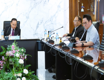 คณะอนุกรรมการด้านกฎหมายของสภามหาวิทยาลัย มหาวิทยาลัยราชภัฏหมู่บ้านจอมบึง ประชุมพิจารณาร่างประกาศและข้อบังคับมหาวิทยาลัย