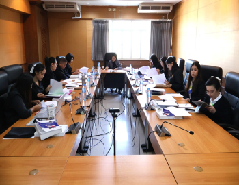 รองอธิการบดี เป็นประธานการประชุมพิจารณาทบทวนและปรับปรุงระเบียบ ข้อบังคับ ครั้งที่ 1