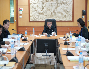 มรภ.หมู่บ้านจอมบึง ประชุมคณะกรรมการจัดหารายได้และผลประโยชน์ ครั้งที่ 2/2569 ขับเคลื่อนแนวทางสร้างรายได้และใช้ประโยชน์จากทรัพยากรของมหาวิทยาลัย