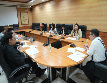 อธิการบดี มรภ.หมู่บ้านจอมบึง ประชุมหารือการพัฒนาหลักสูตรครุศาสตรบัณฑิต สาขาวิชาภาษาจีน เตรียมเปิดหลักสูตรปีการศึกษา 2571