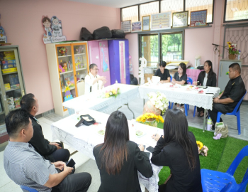 อธิการบดี มรภ.หมู่บ้านจอมบึง ประชุมหารือแนวทางพัฒนาโรงเรียนสาธิตอนุบาลทานตะวัน มุ่งยกระดับคุณภาพการจัดการศึกษาเด็กปฐมวัย