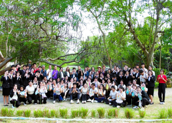 มหาวิทยาลัยราชภัฏหมู่บ้านจอมบึงต้อนรับคณะศึกษาดูงาน “ครูรัก(ษ์)ถิ่น” จาก มรภ.พิบูลสงคราม สานสัมพันธ์แลกเปลี่ยนเรียนรู้