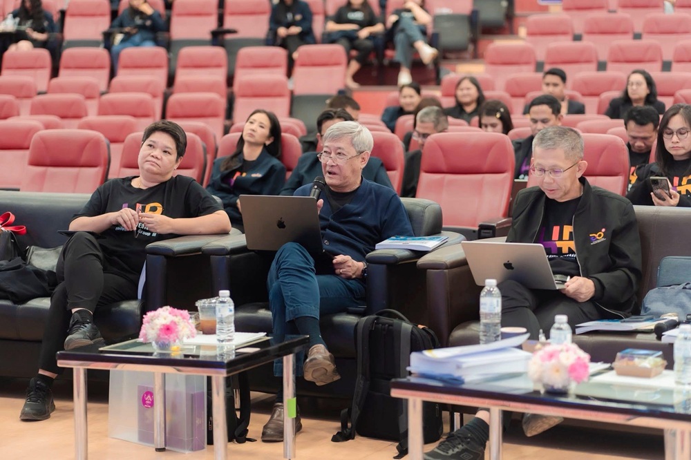 บรรยากาศมอบรางวัล 4