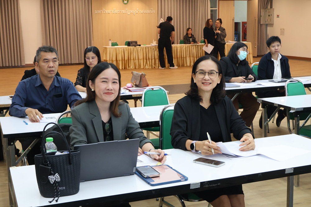 บรรยากาศมอบรางวัล 4