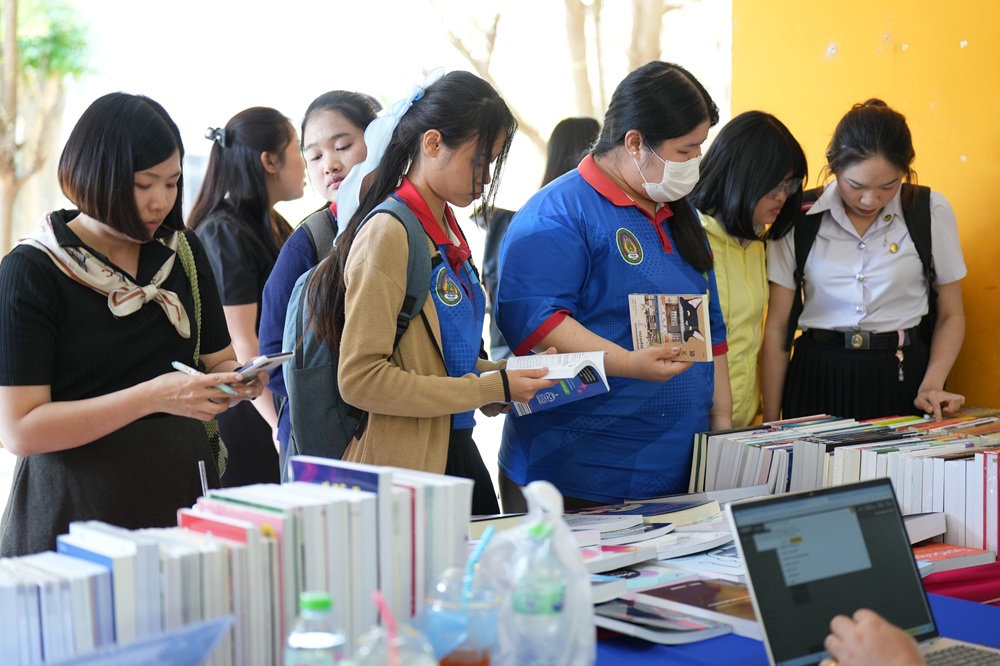 บรรยากาศมอบรางวัล 5