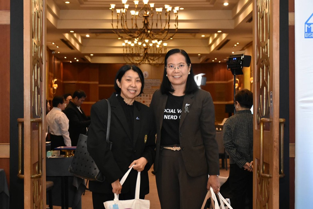 บรรยากาศมอบรางวัล 3