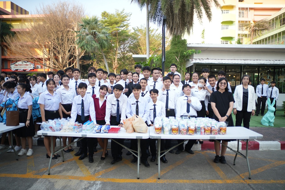 บรรยากาศการ 8