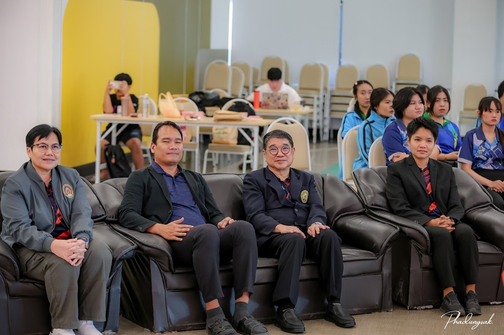 บรรยากาศการ 4