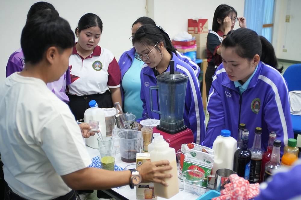 บรรยากาศการ 4