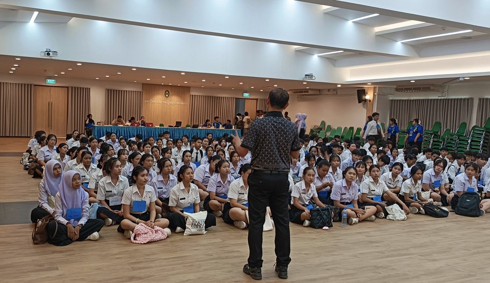 บรรยากาศการ 8