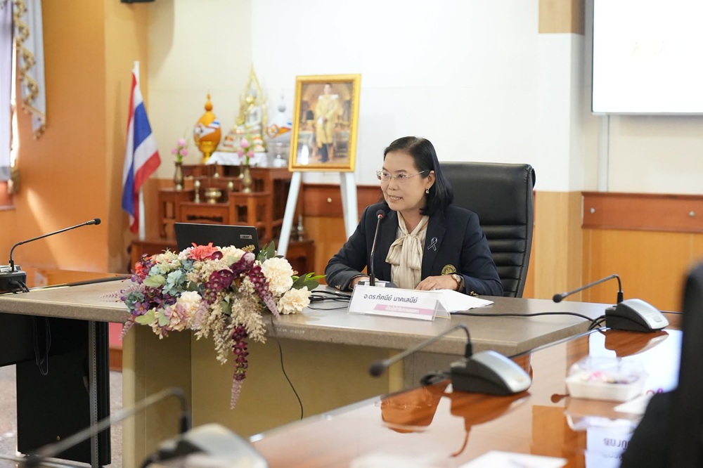 บรรยากาศการ 8