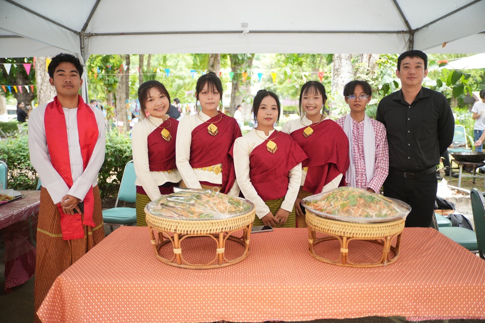 บรรยากาศการ 8