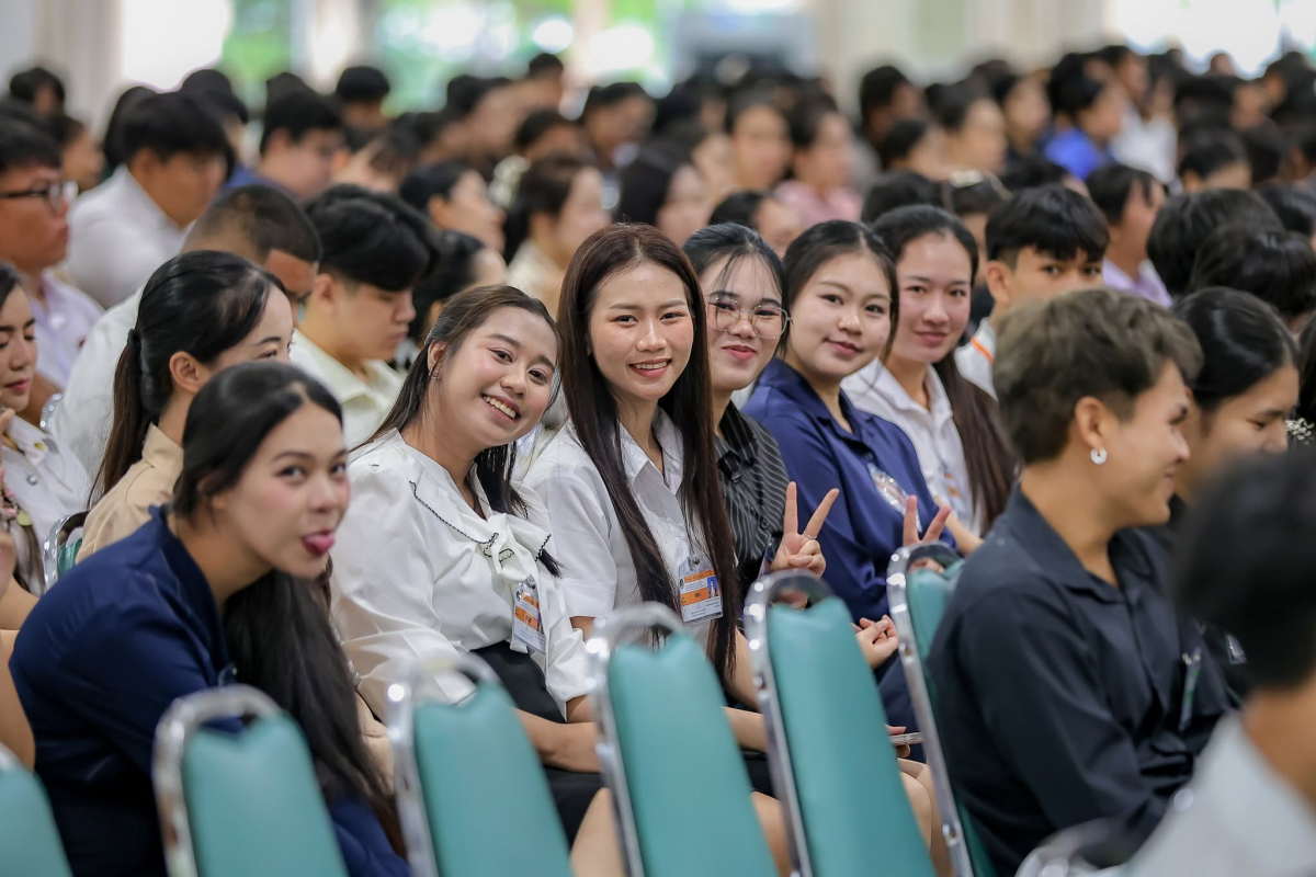 บรรยากาศการ 6