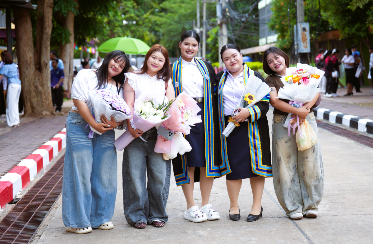 บรรยากาศการ 12