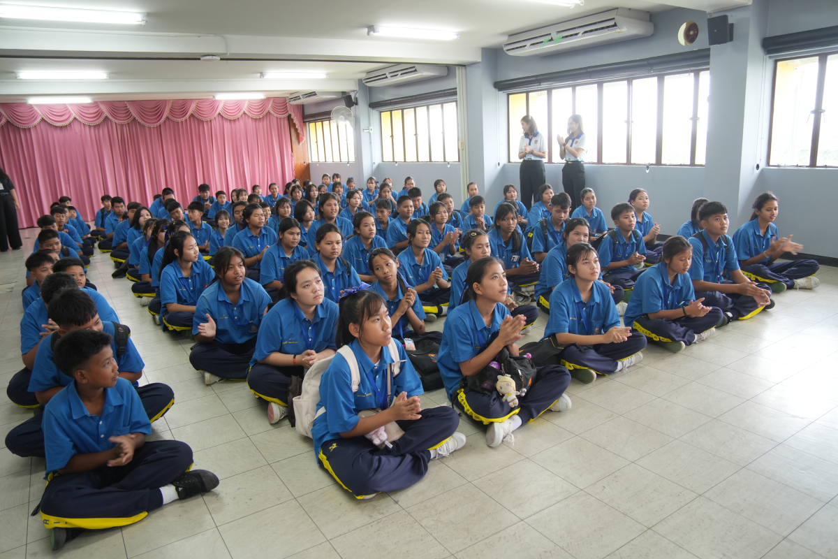 บรรยากาศการ 12
