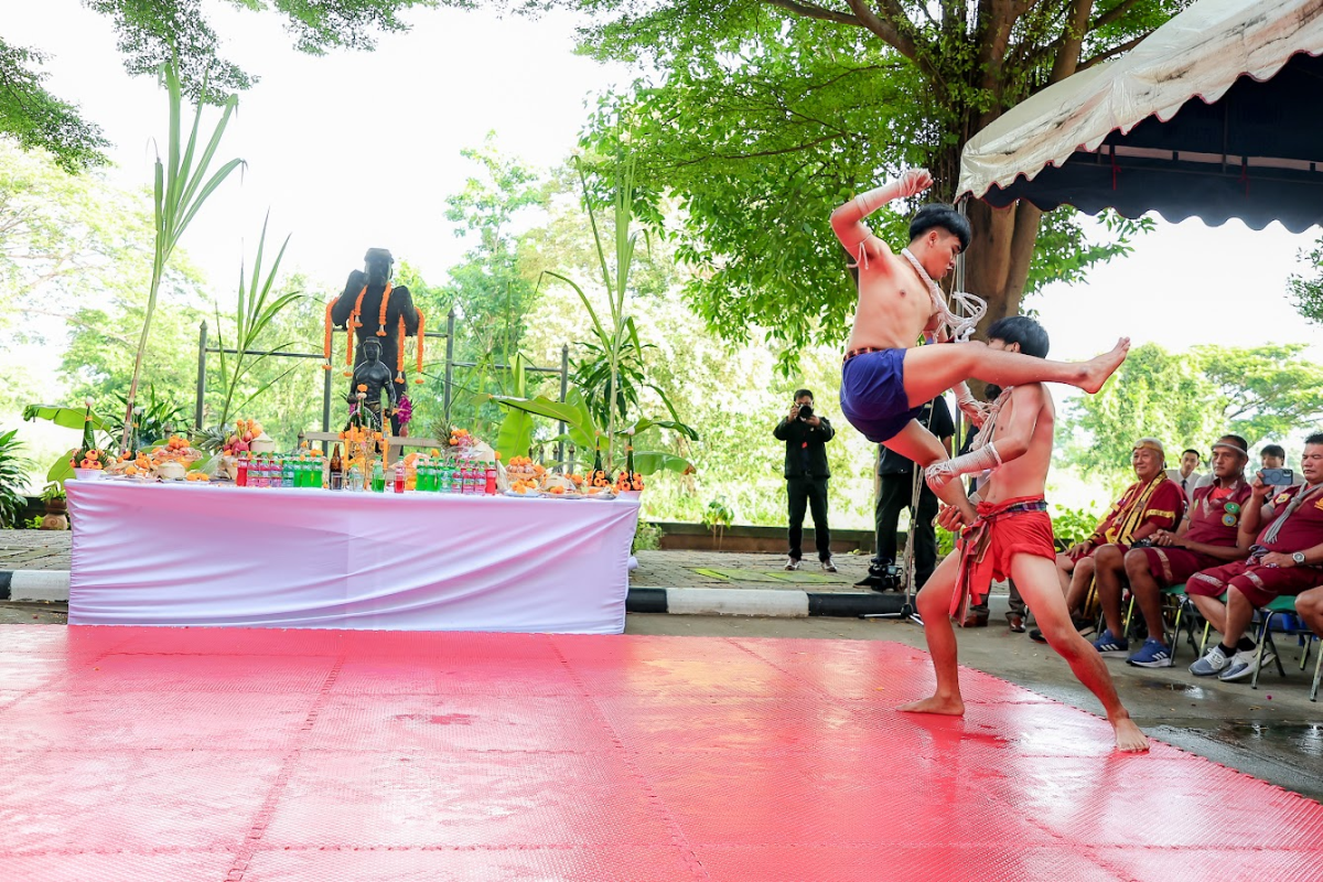 บรรยากาศการ 8