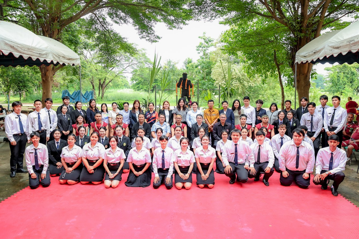 บรรยากาศการ 12