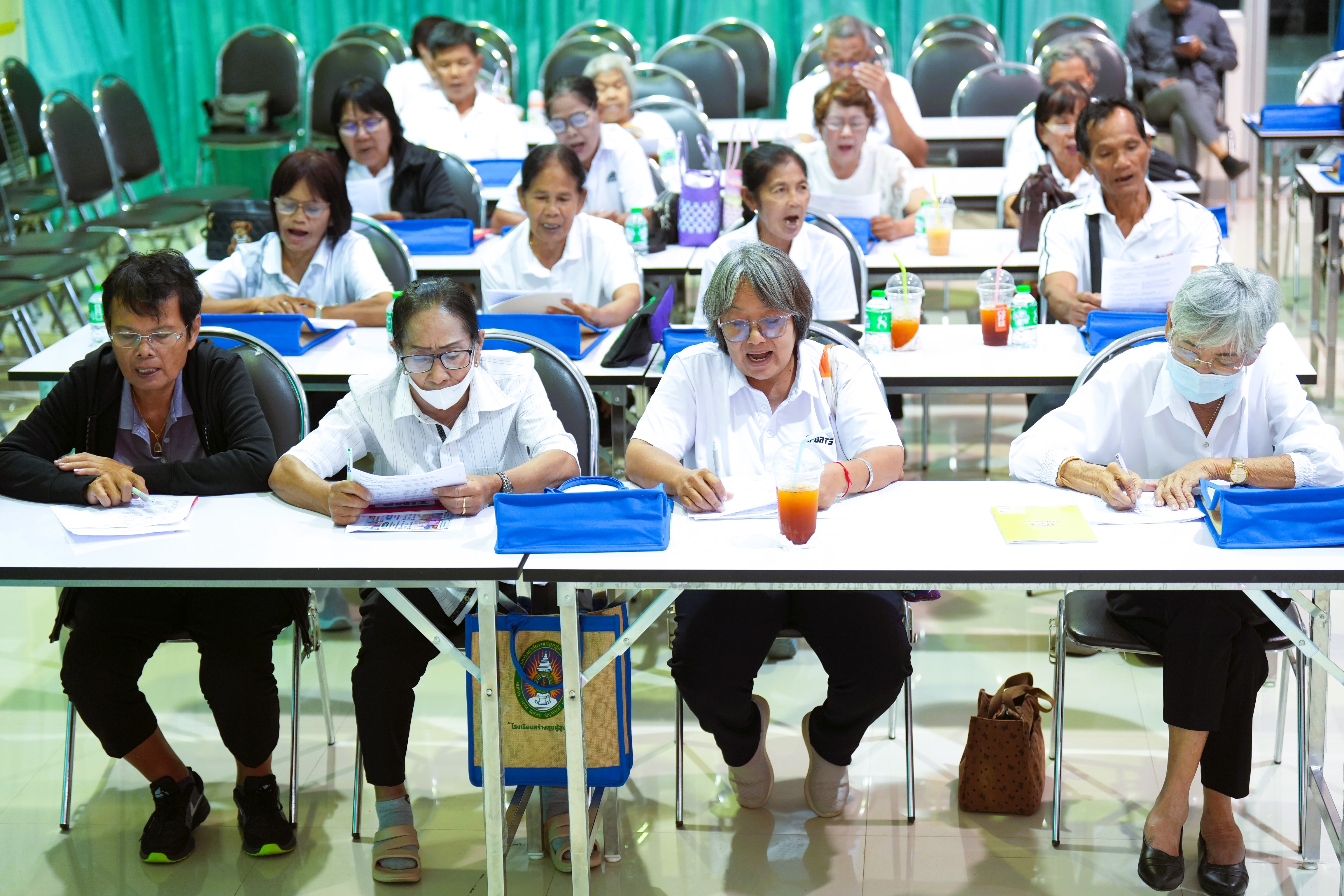 บรรยากาศการ 8