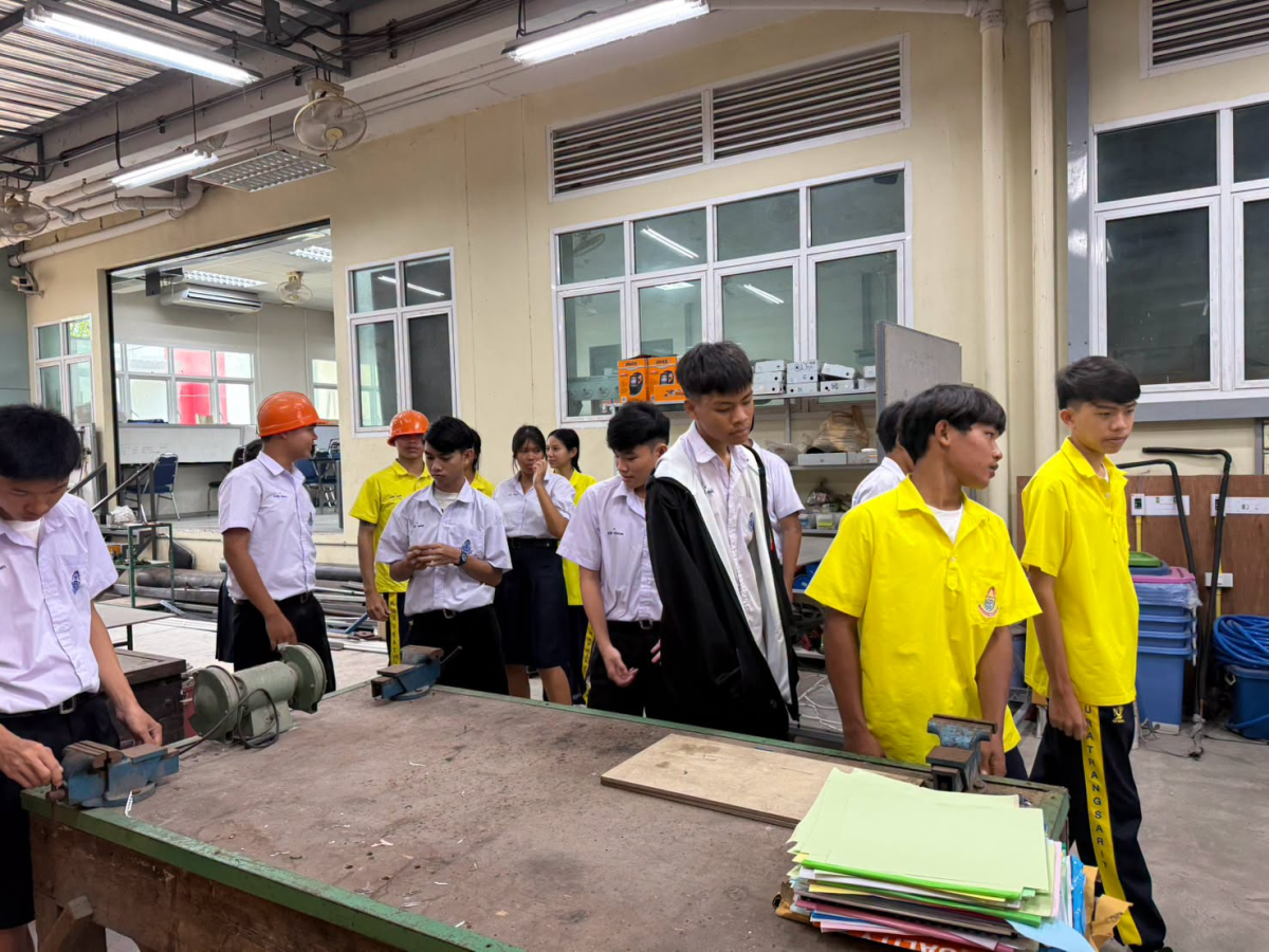 บรรยากาศการ 4