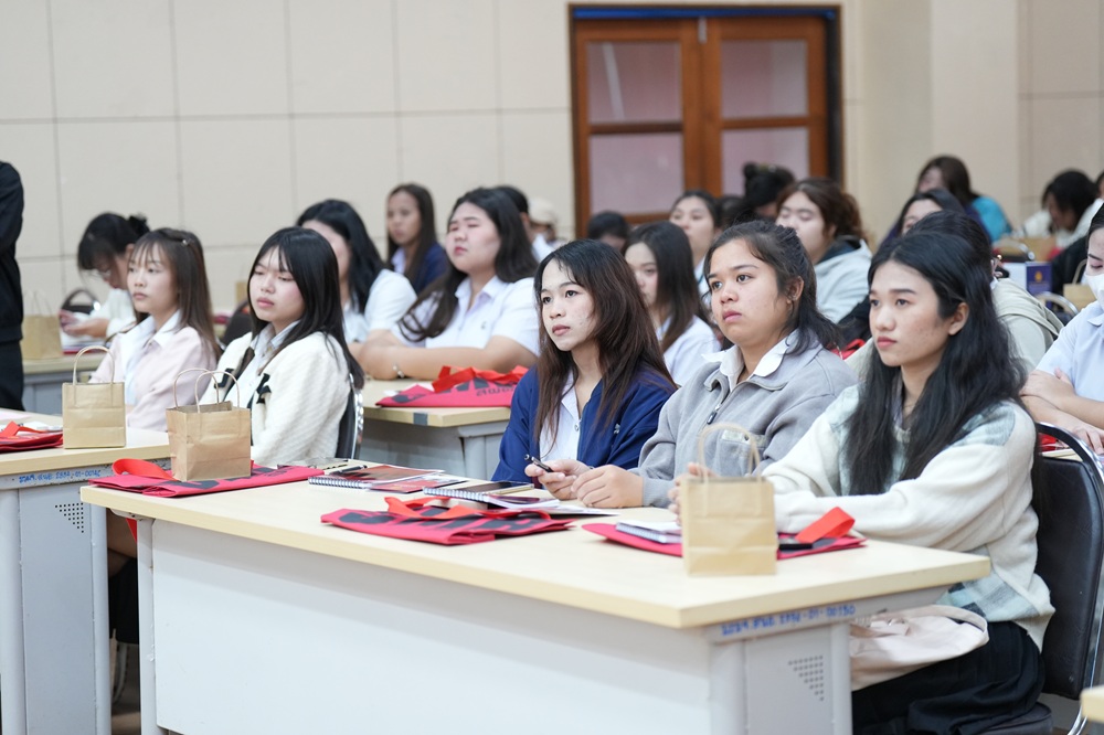 บรรยากาศการ 5