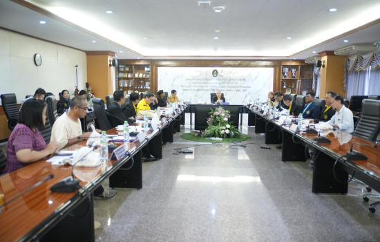 มหาวิทยาลัยราชภัฏหมู่บ้านจอมบึงประชุมคณะกรรมการส่งเสริมกิจการมหาวิทยาลัย (คสม.) พร้อมร่วมแสดงความยินดีกับอธิการบดีและผู้บริหาร มหาวิทยาลัยราชภัฏหมู่บ้านจอมบึงประชุมคณะกรรมการส่งเสริมกิจการมหาวิทยาลัย (คสม.) พร้อมร่วมแสดงความยินดีกับอธิการบดีและผู้บริหาร