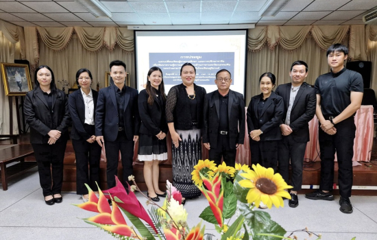 สาขาวิชาภาษาจีน มรภ.หมู่บ้านจอมบึง จัดกิจกรรมแลกเปลี่ยนเรียนรู้ทางการศึกษาและหารือความร่วมมือกับโรงเรียนสุริยวงศ์