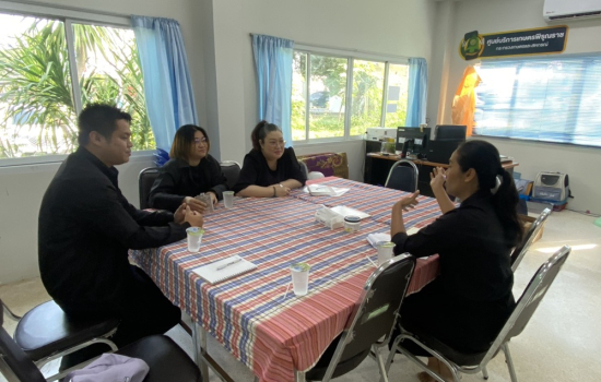 ศูนย์พัฒนาท้องถิ่นและบริการวิชาการ มรภ.หมู่บ้านจอมบึง ลงพื้นที่เตรียมความพร้อมพัฒนาชุมชนสับปะรดต้นแบบ อำเภอบ้านคา จังหวัดราชบุรี