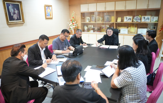 มหาวิทยาลัยราชภัฏหมู่บ้านจอมบึง ประชุมคณะทำงานขับเคลื่อนงานวิ่งจอมบึงมาราธอน ครั้งที่ 39 เตรียมพร้อมจัดกิจกรรม CBM Warm Up Run