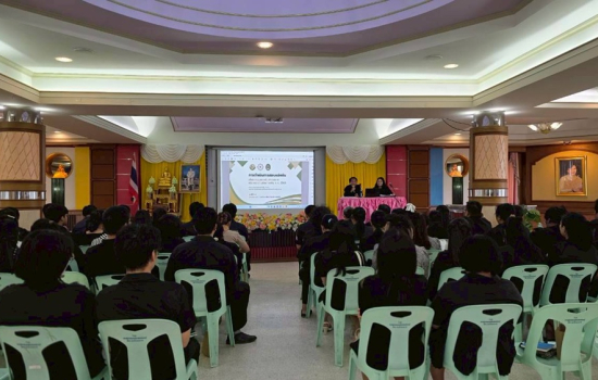 มหาวิทยาลัยราชภัฏหมู่บ้านจอมบึง ประชุมชี้แจงกรรมการคุมสอบ เตรียมความพร้อมการสอบบรรจุท้องถิ่น ปี 2568 ให้เป็นมาตรฐานเดียวกันทุกสนามสอบ