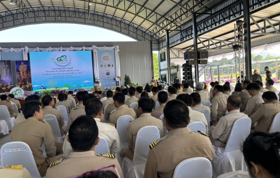 มหาวิทยาลัยราชภัฏหมู่บ้านจอมบึง ร่วมงานวันน้อมรำลึกโครงการฟื้นฟูที่ดินเสื่อมโทรมเขาชะงุ้ม และงานวันดินโลก ปี 2568